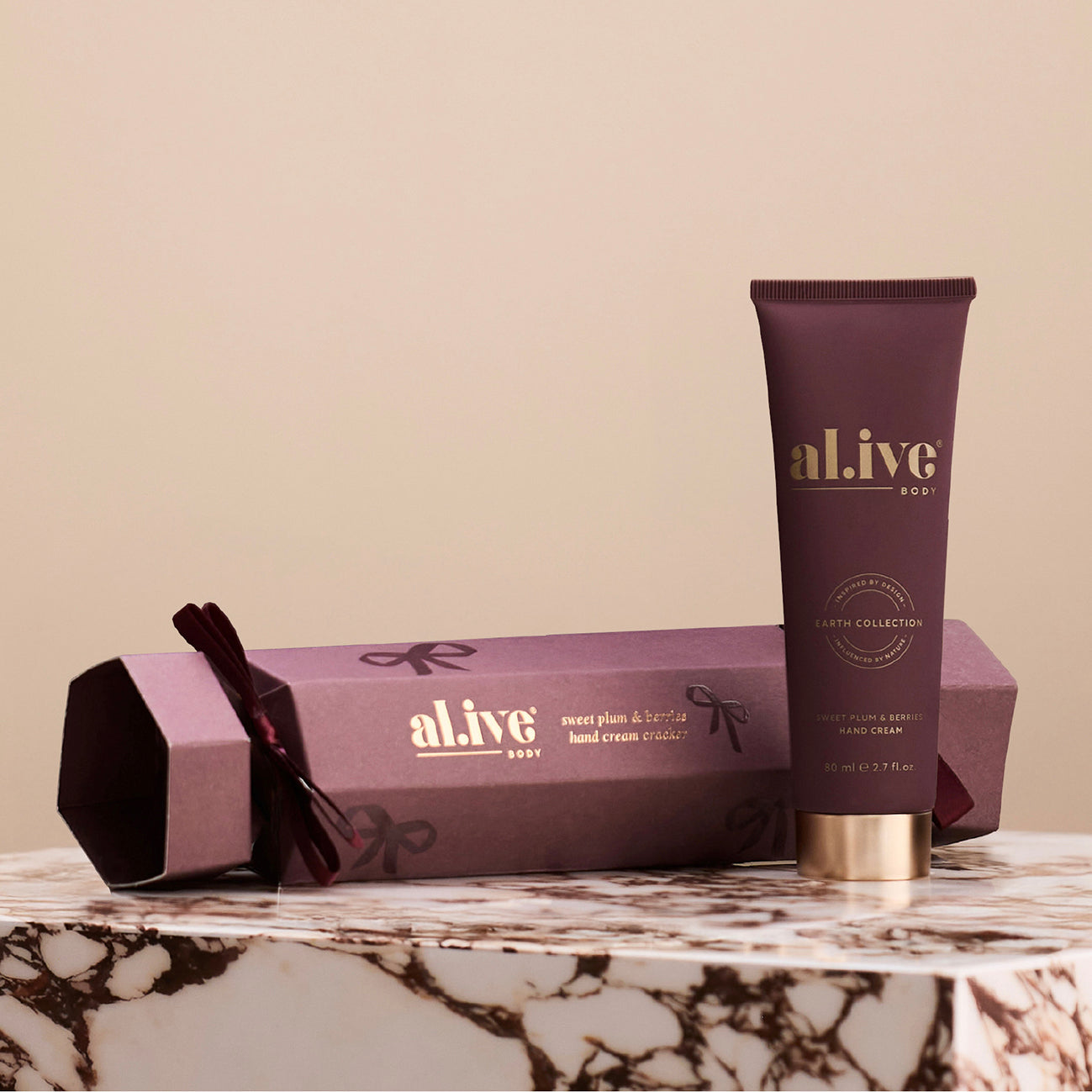 Hand Cream Cracker Sweet Plum & Berries