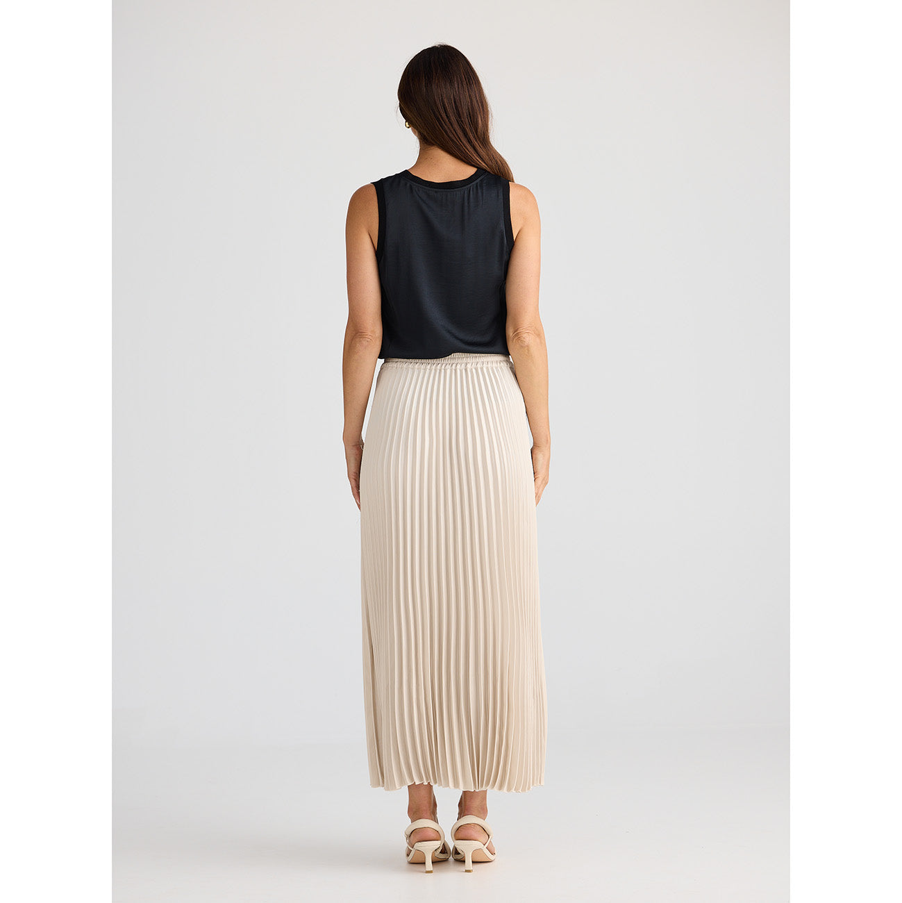 Alias Pleated Skirt Oyster