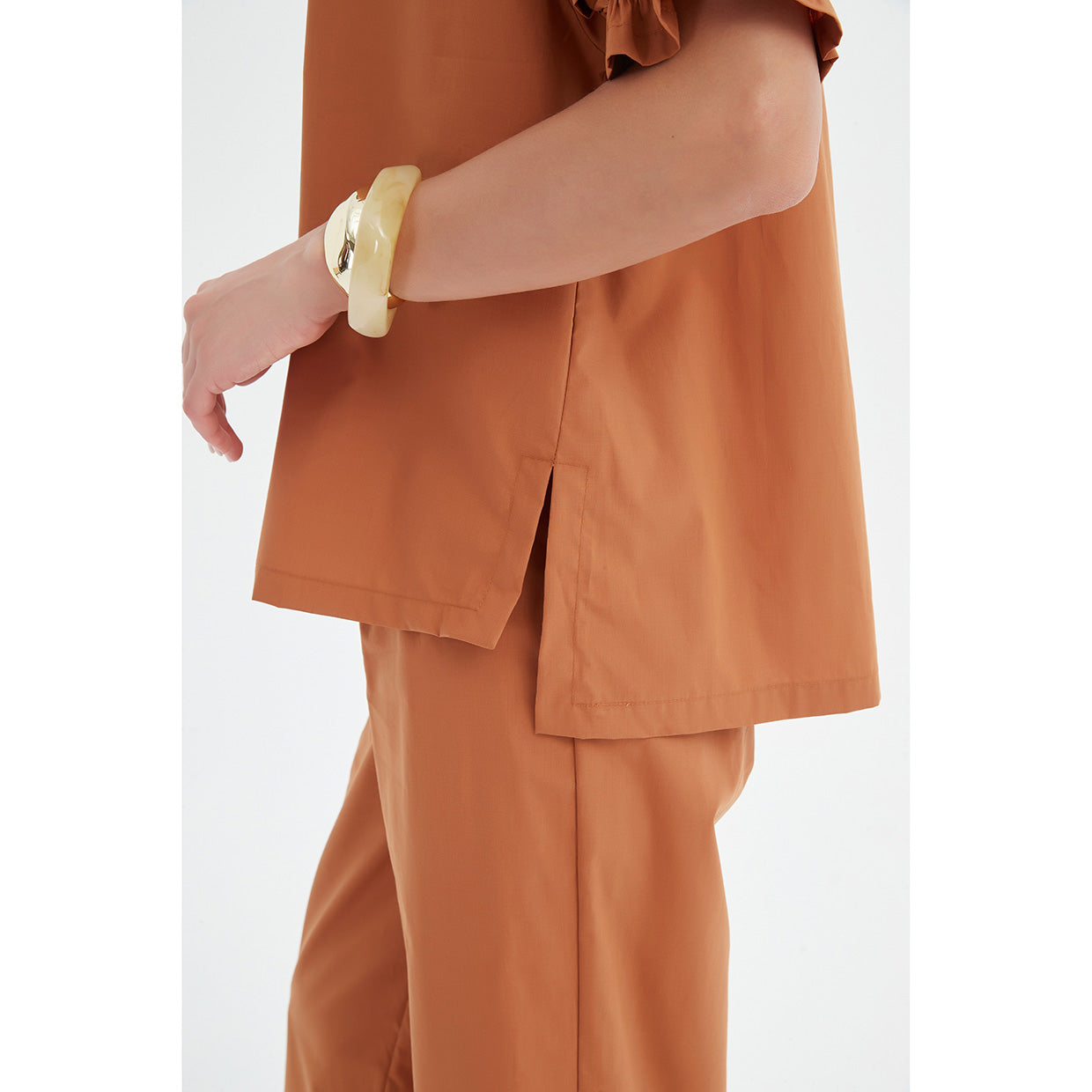 Ruffle Sleeve Top Russet