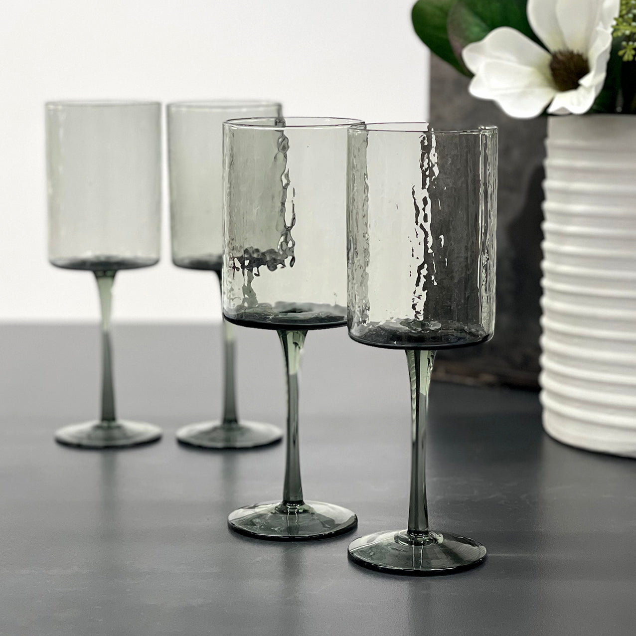 Flynn 4pk Wine Glass Charcoal