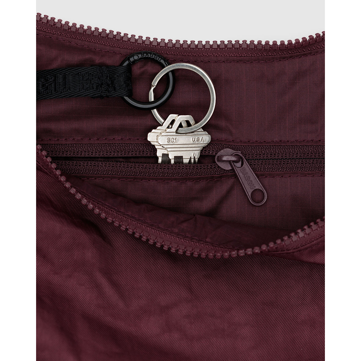 Baggu Medium Nylon Crescent Bag Mahogany