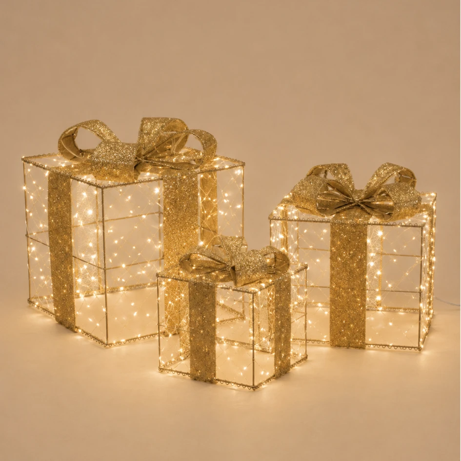 Gold Present Boxes Plug In Set 3