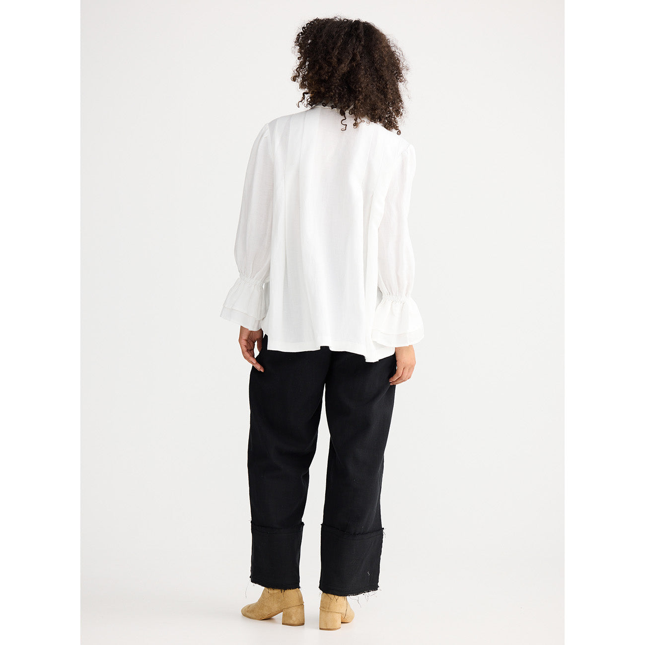 Aeris Shirt White