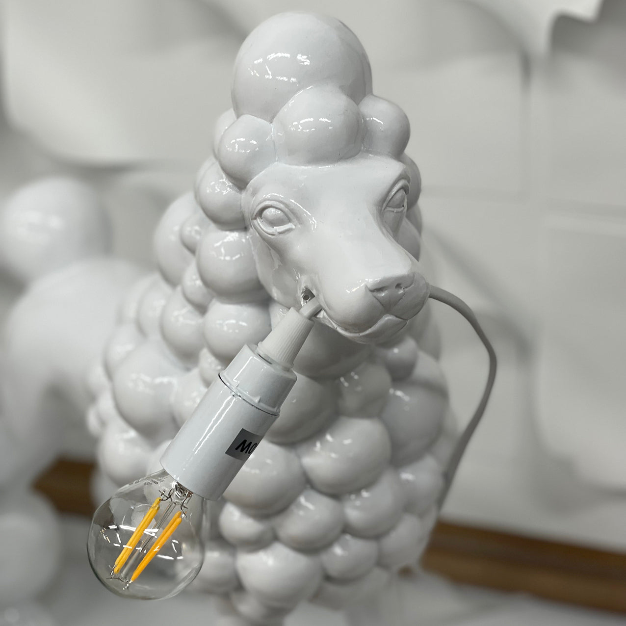 Poodle Lamp White