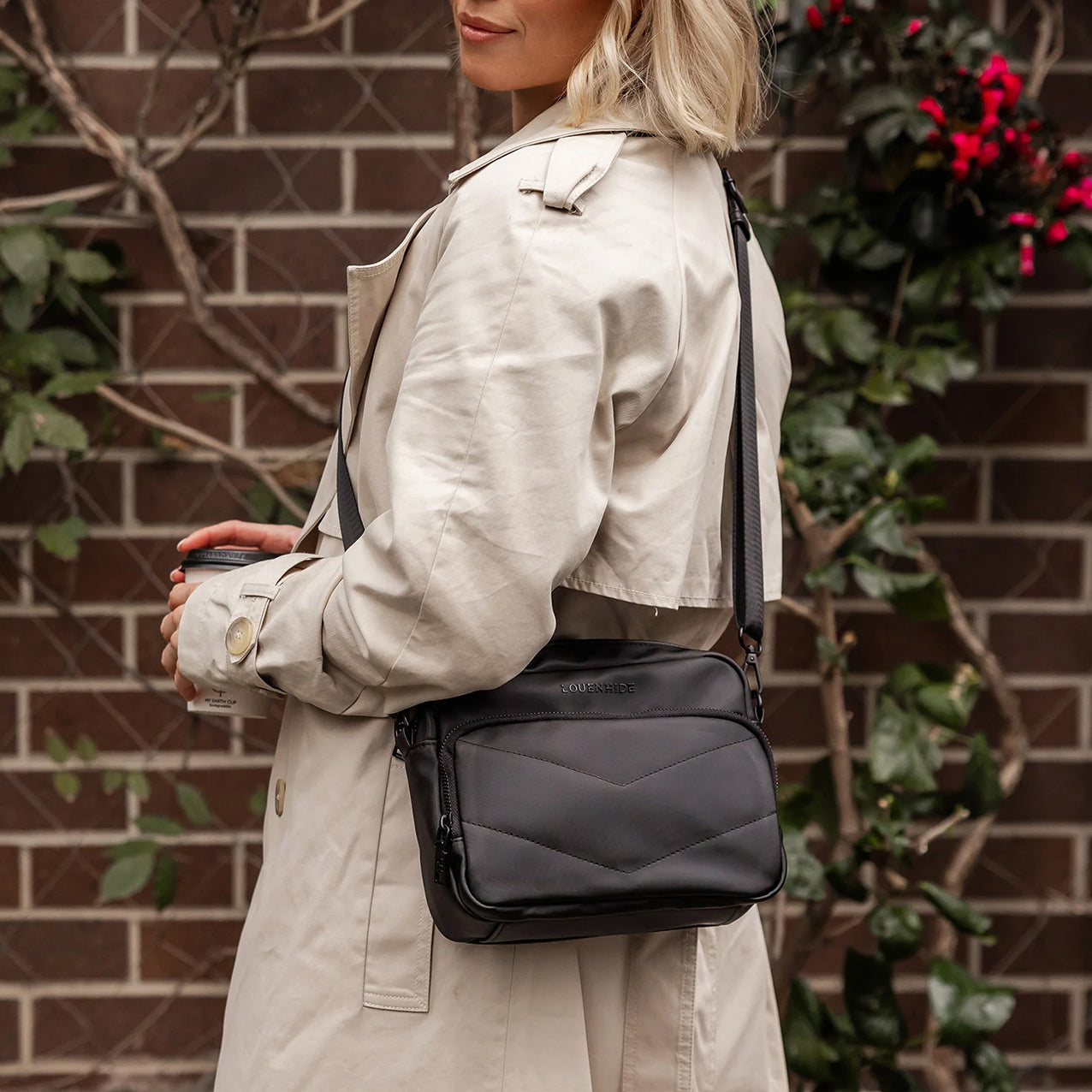 London Camera Crossbody Bag Black