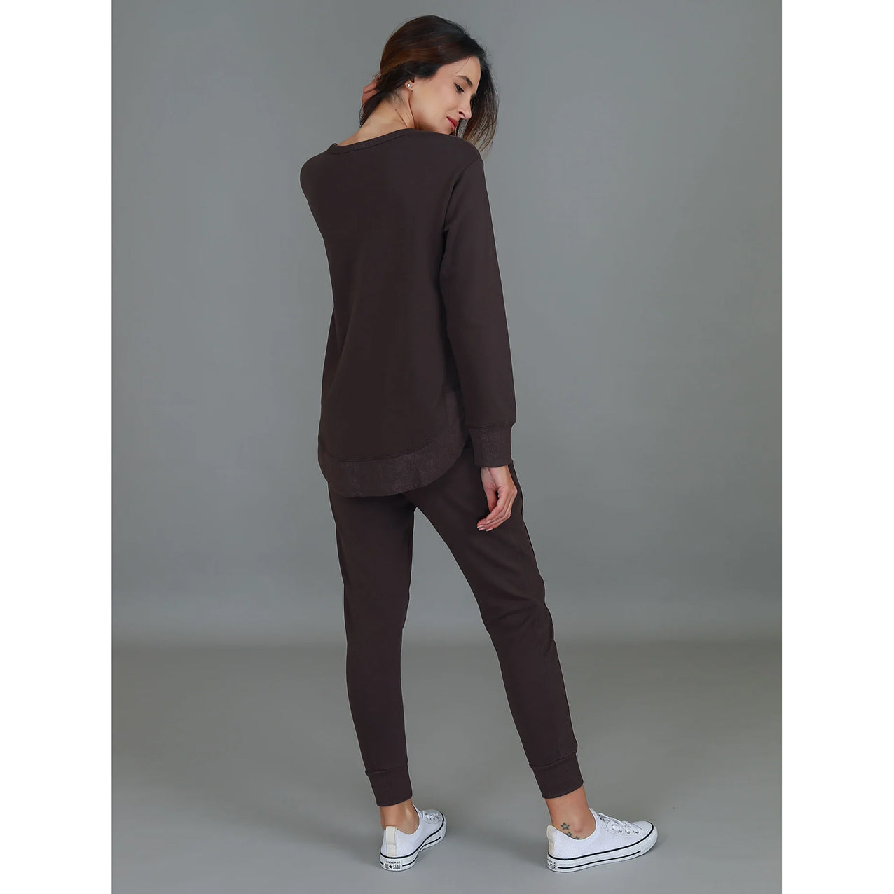 Charlette Curve Hem Sweater Truffle
