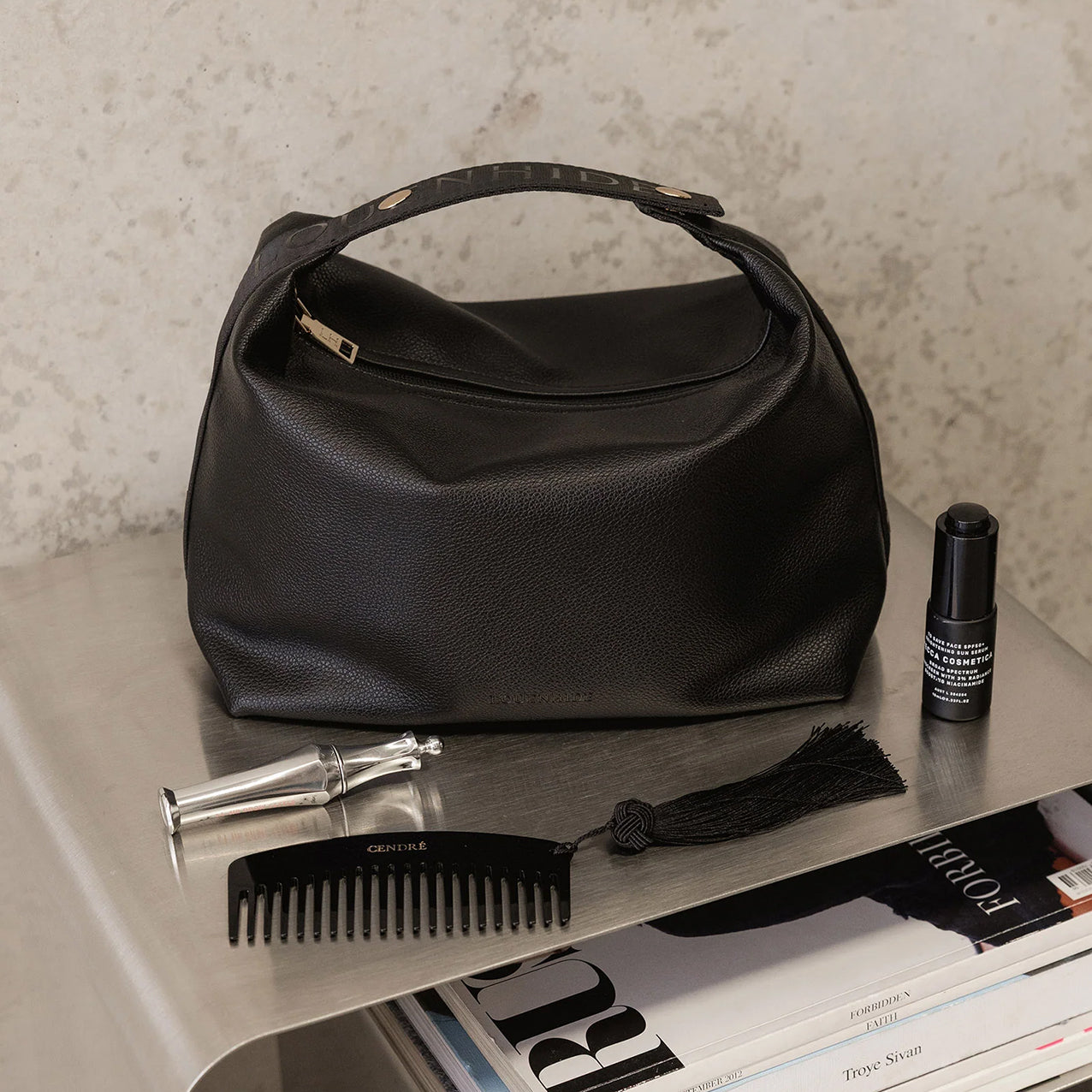 Duke Cosmetic Bag Black