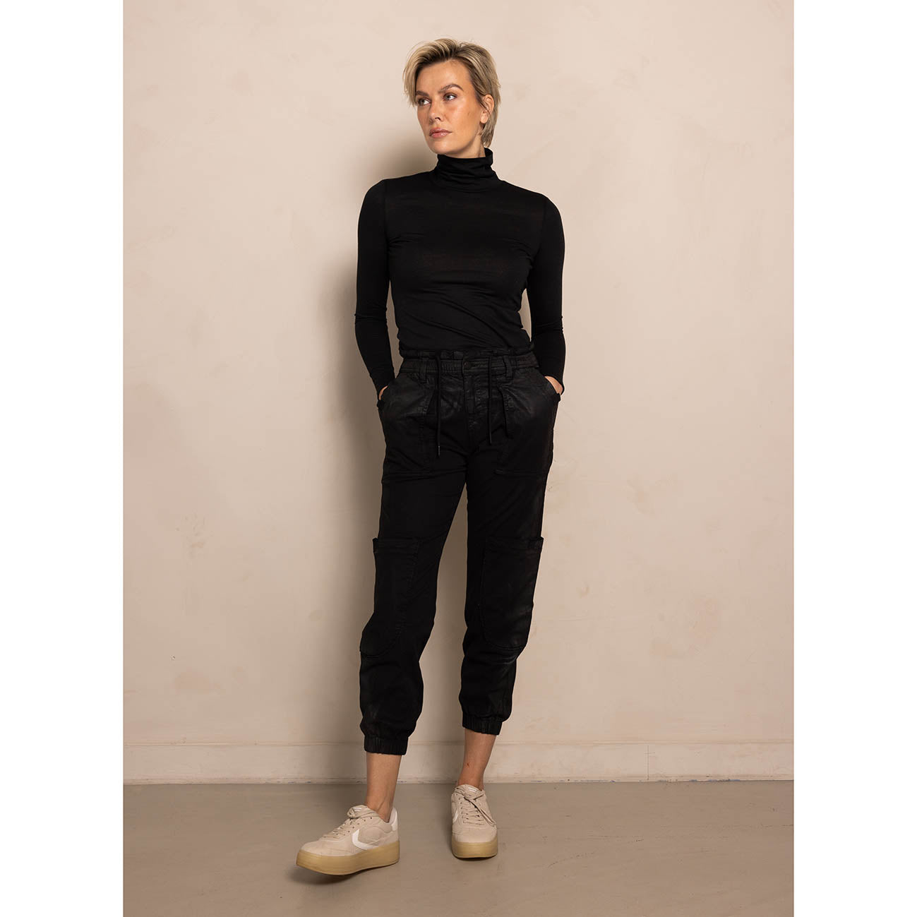 Finna Pant Black