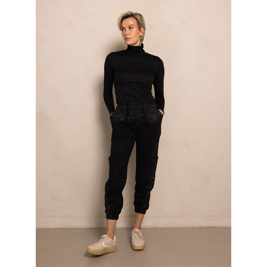 Finna Pant Black