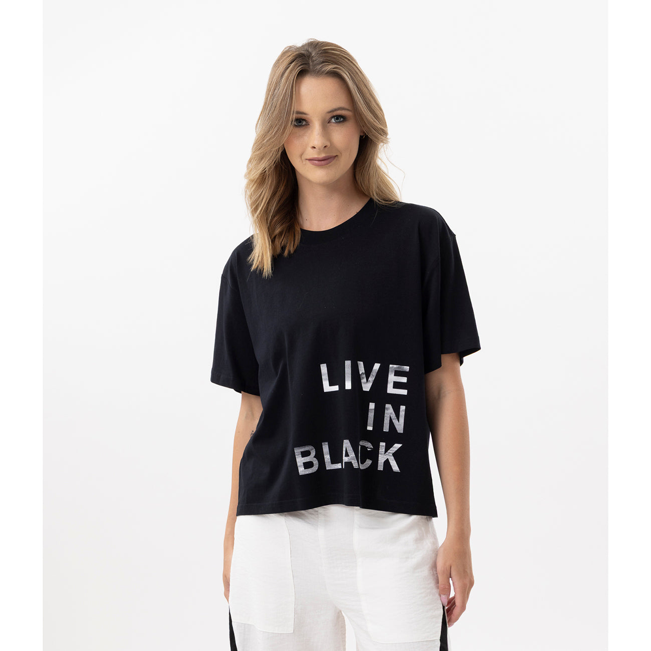 Live In Black Tee / Black