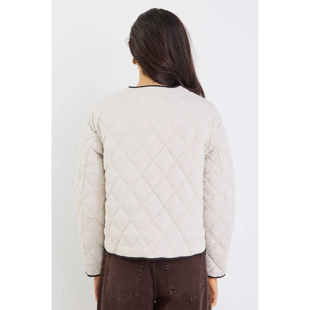 Apex Bone Contrast Piping Puffer Jacket