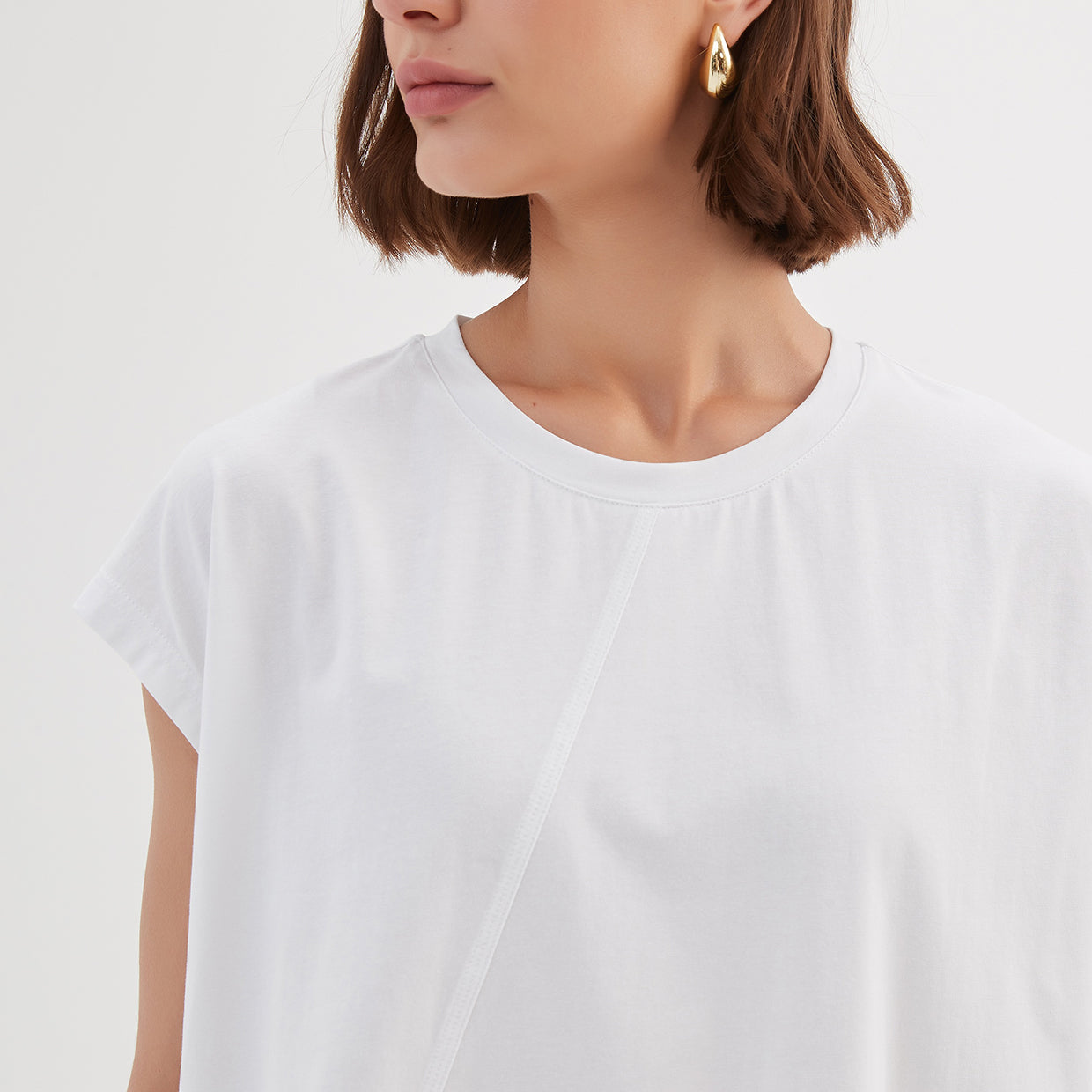 Asymmetric Seam Tee White