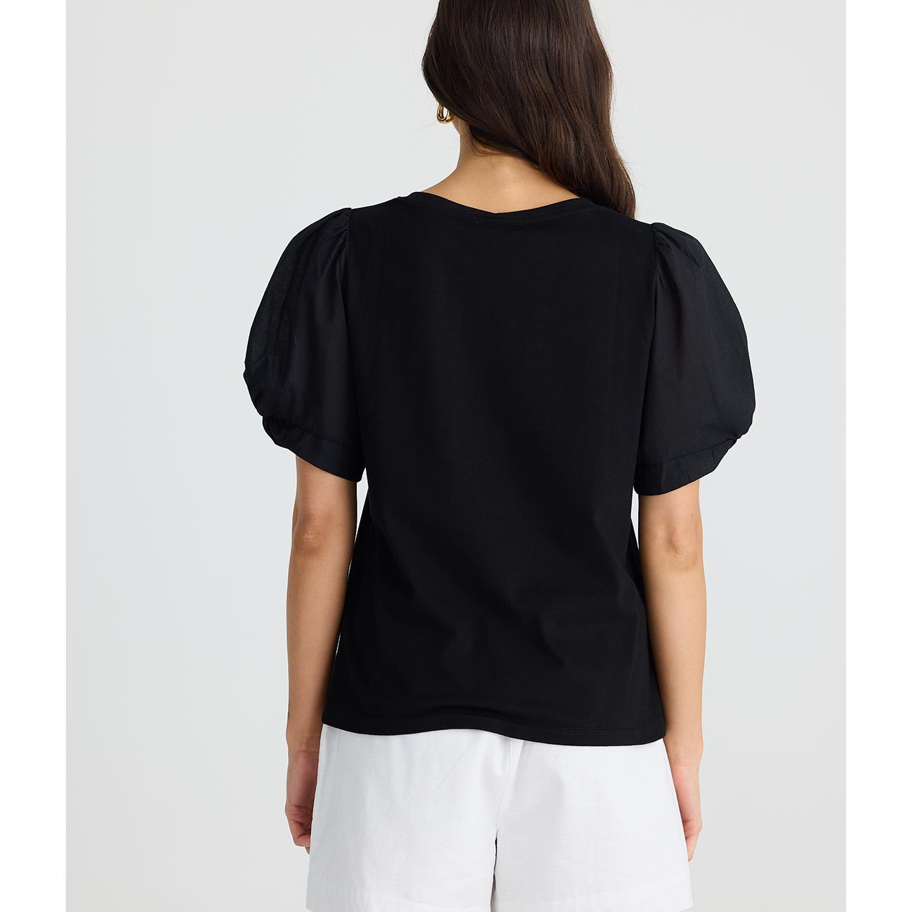 Abigail V-Neck Tee Black