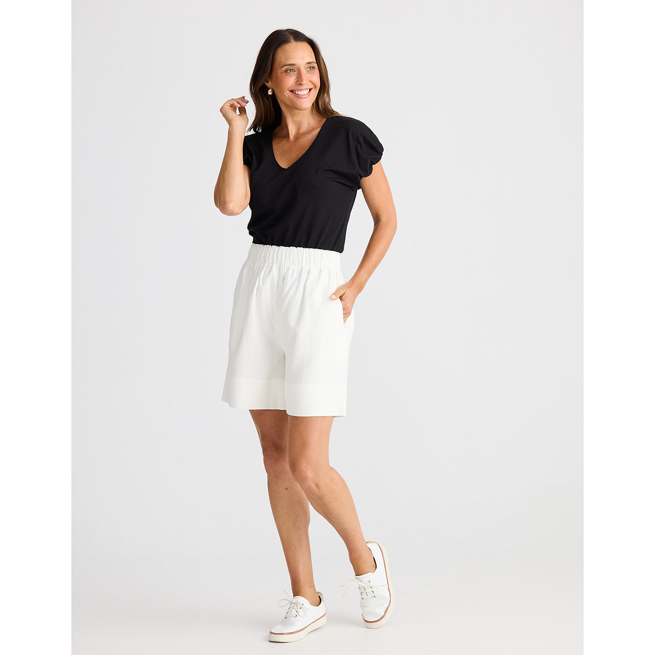 Broadway Shorts Off White