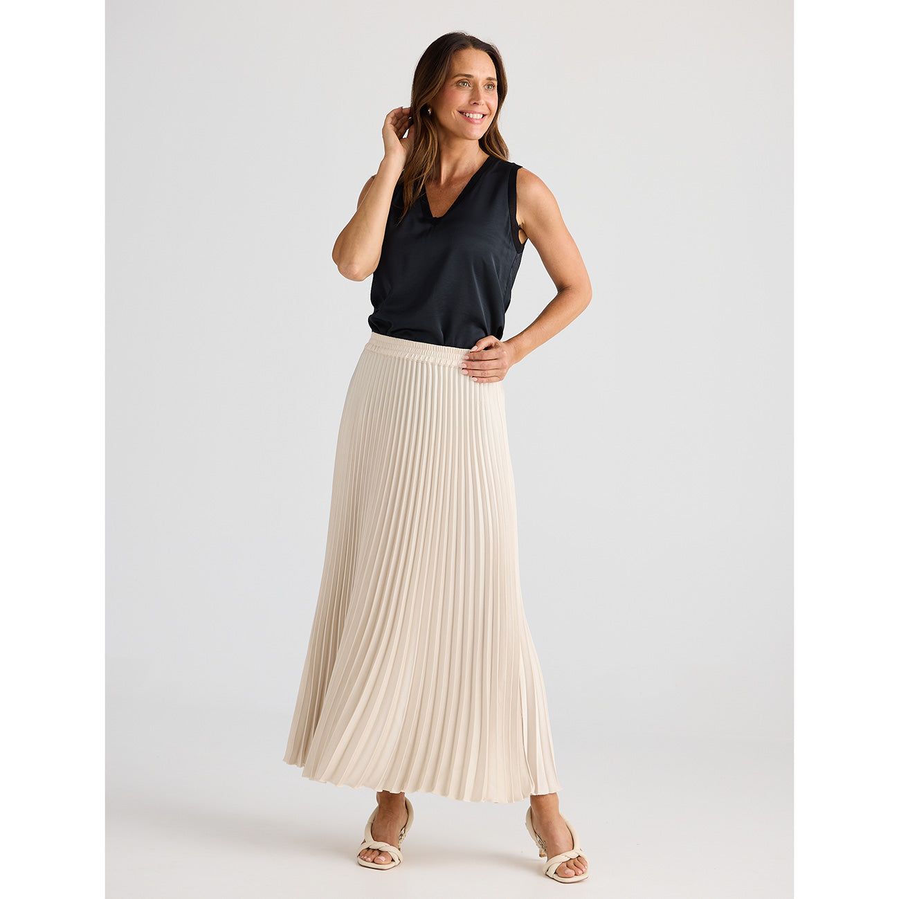 Alias Pleated Skirt Oyster