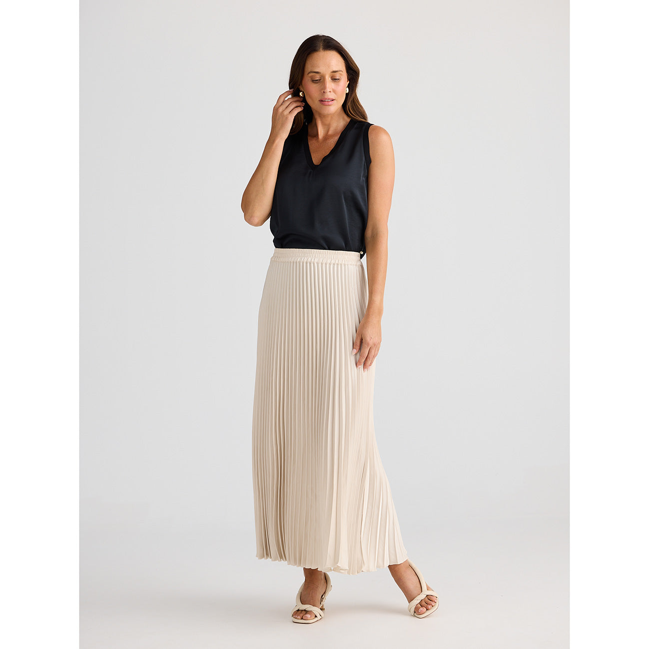 Alias Pleated Skirt Oyster