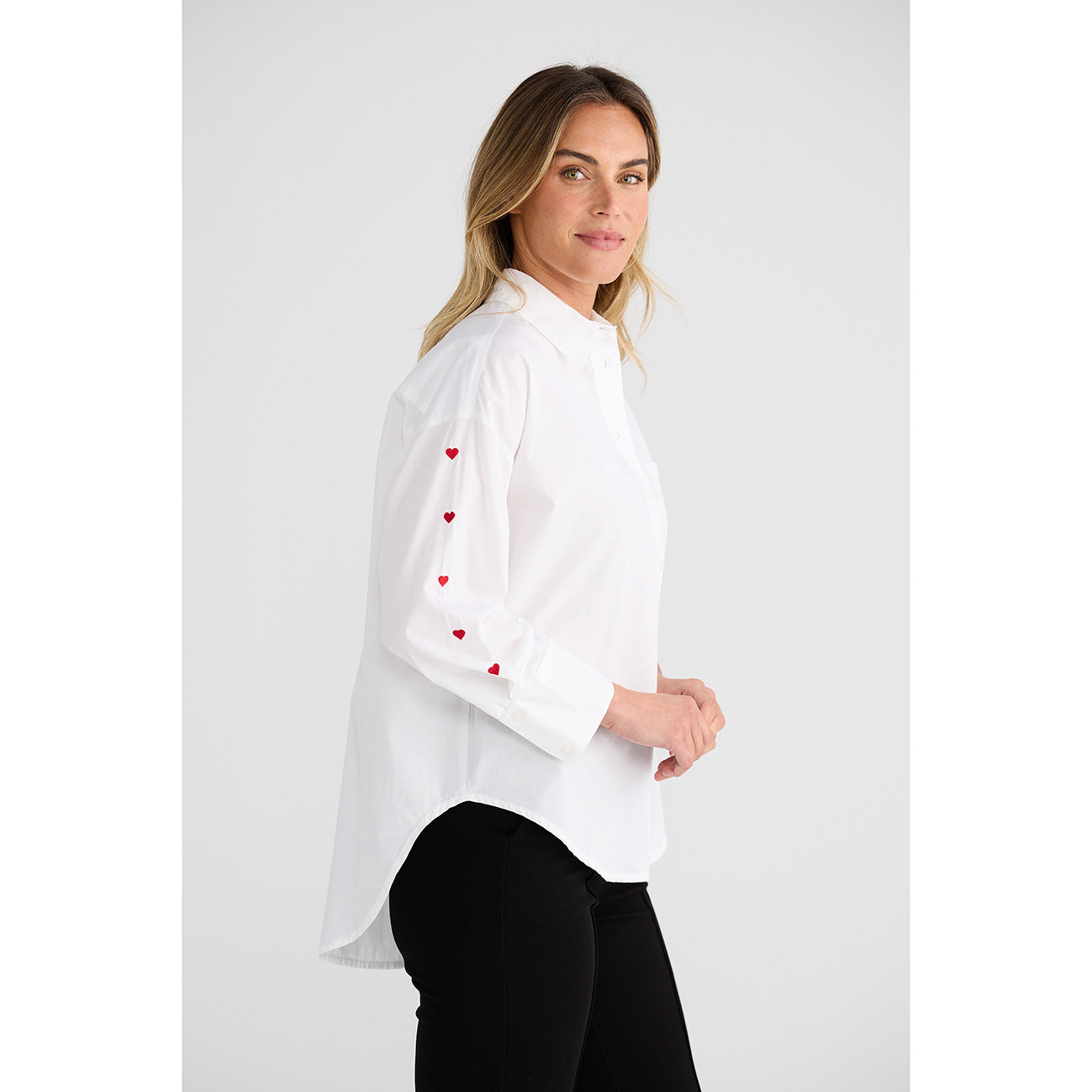 Thea Shirt White Hearts