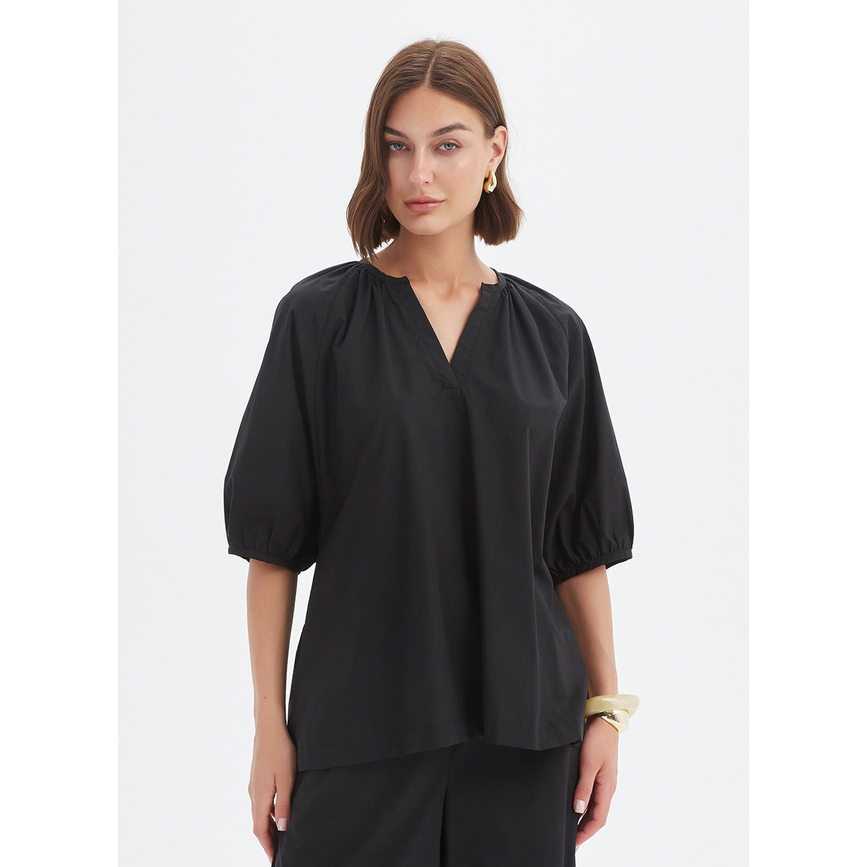 Tirelli Gathered Notch Neck Top Black