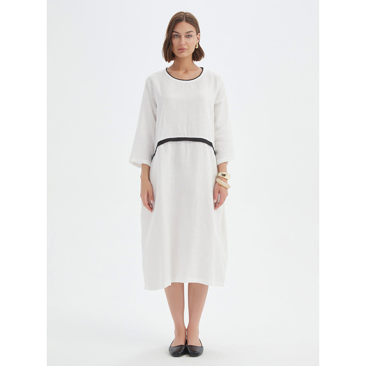 Contrast Trim Ovoid Dress Cream