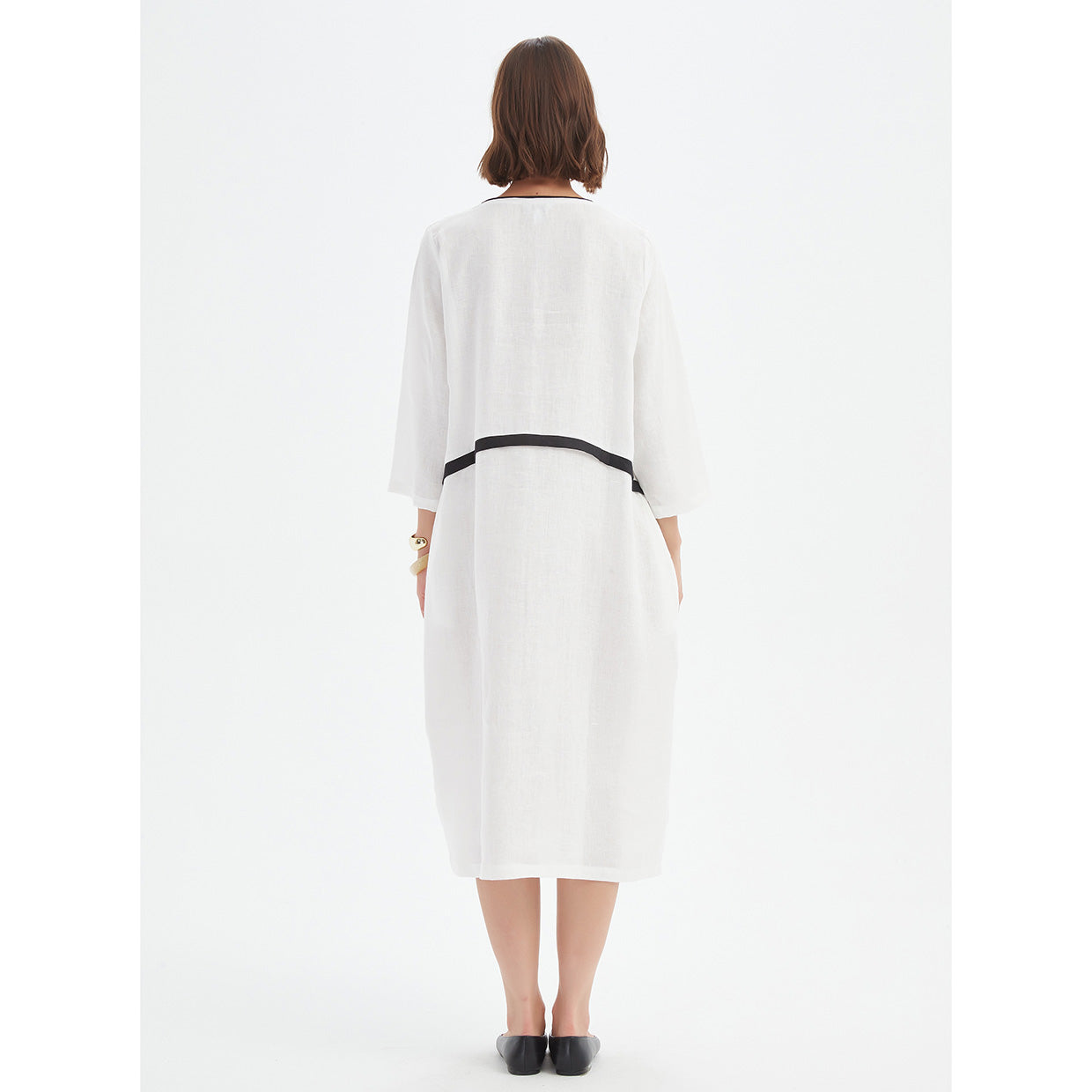 Contrast Trim Ovoid Dress Cream