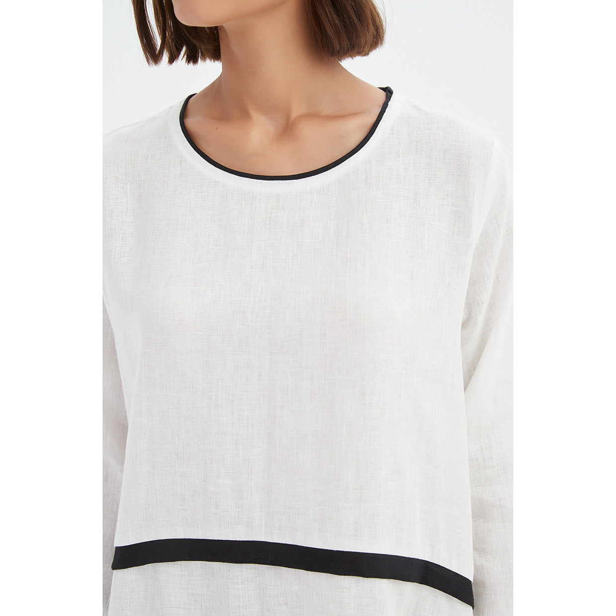 Contrast Trim Ovoid Dress Cream