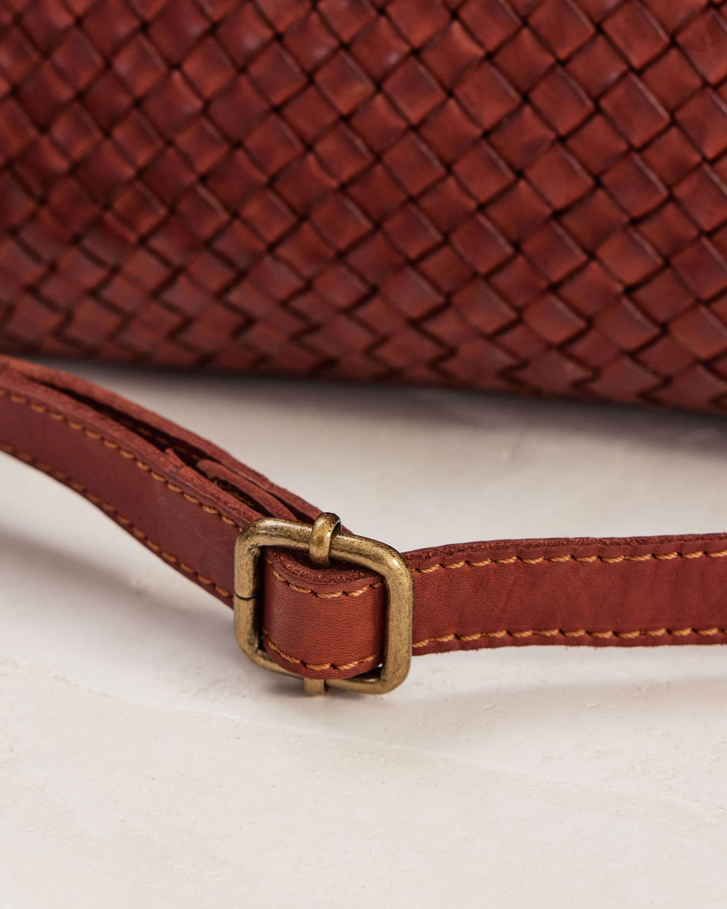 Basque Midi Bag Amber