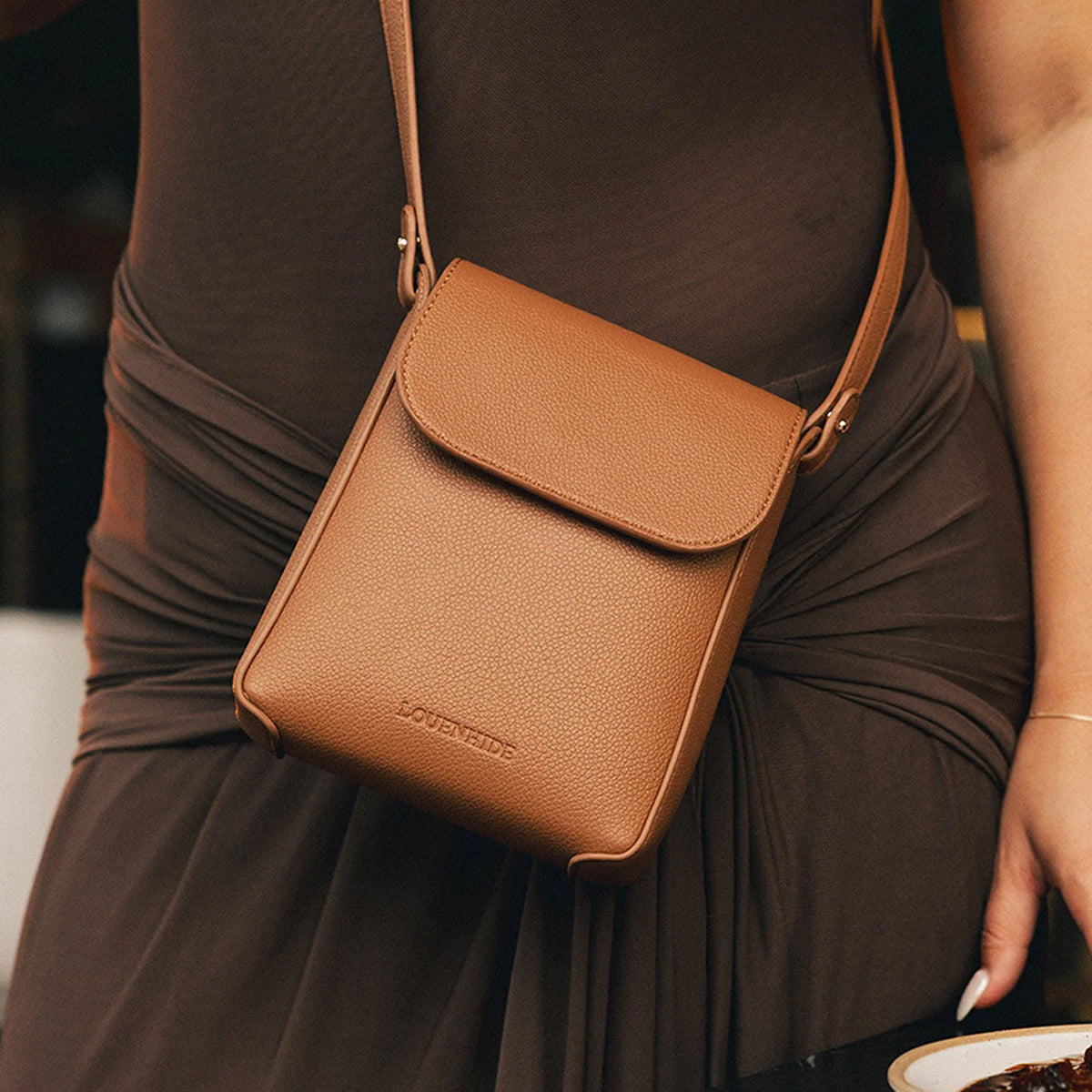 Bessie Phone Bag Toffee