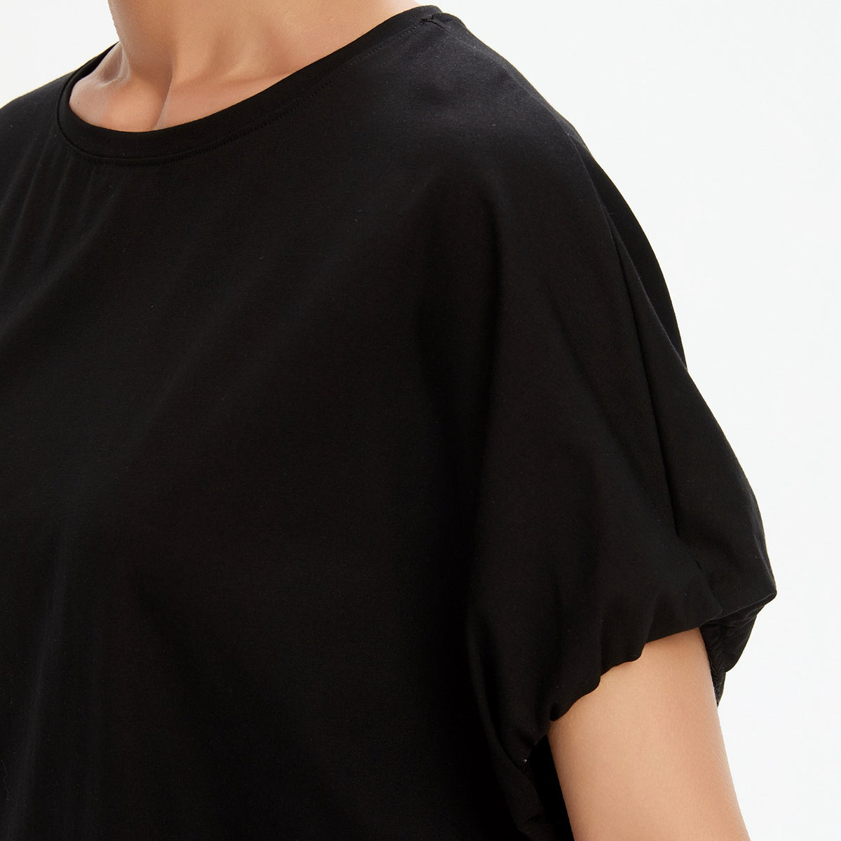 Bubble Sleeve Tee Black