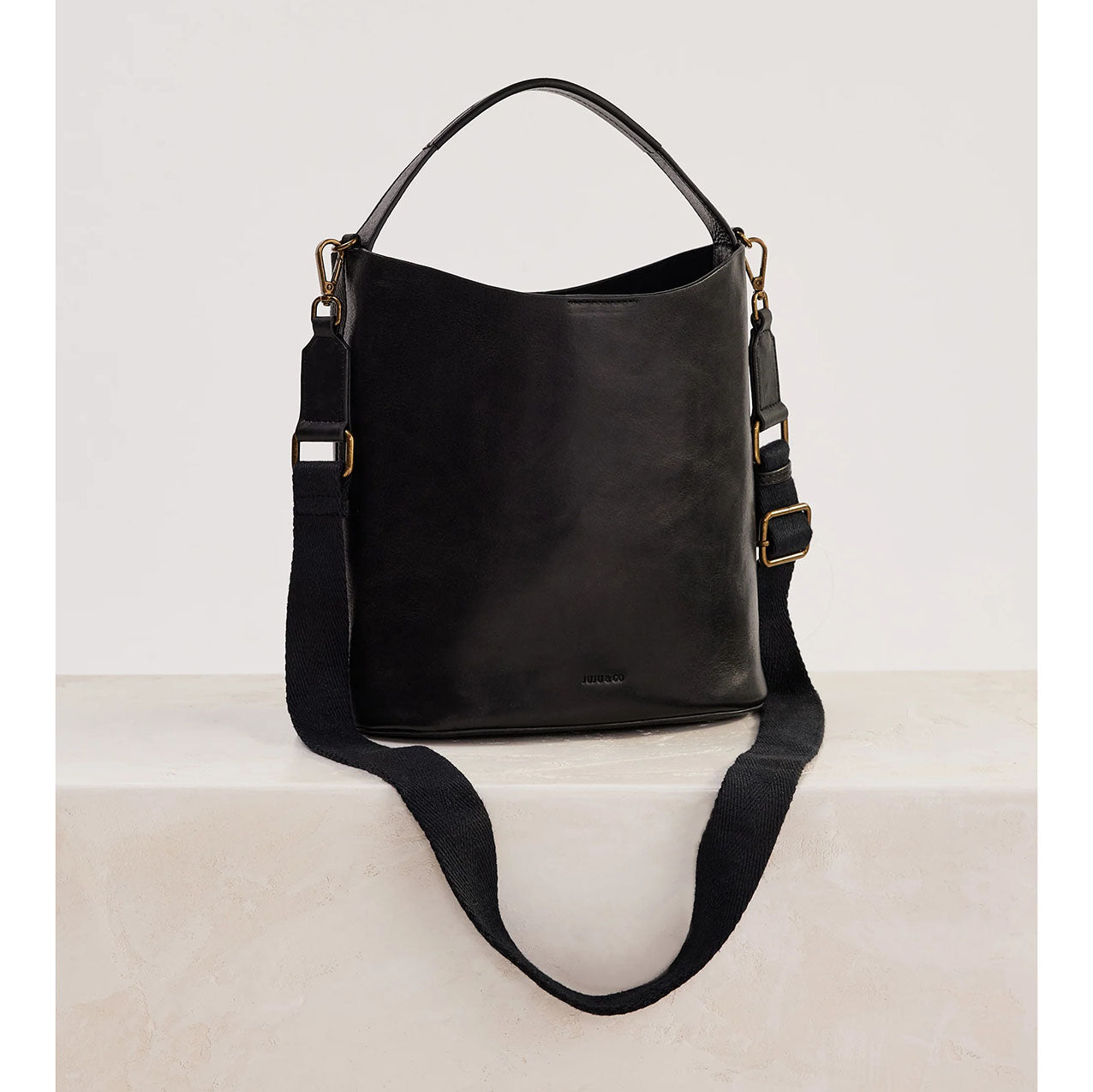 Carmen Bucket Bag Black