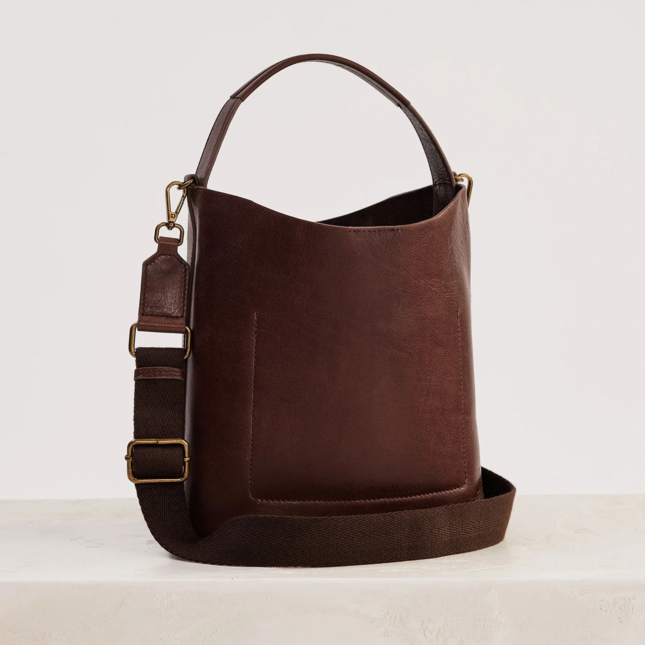 Carmen Bucket Bag Chocolate