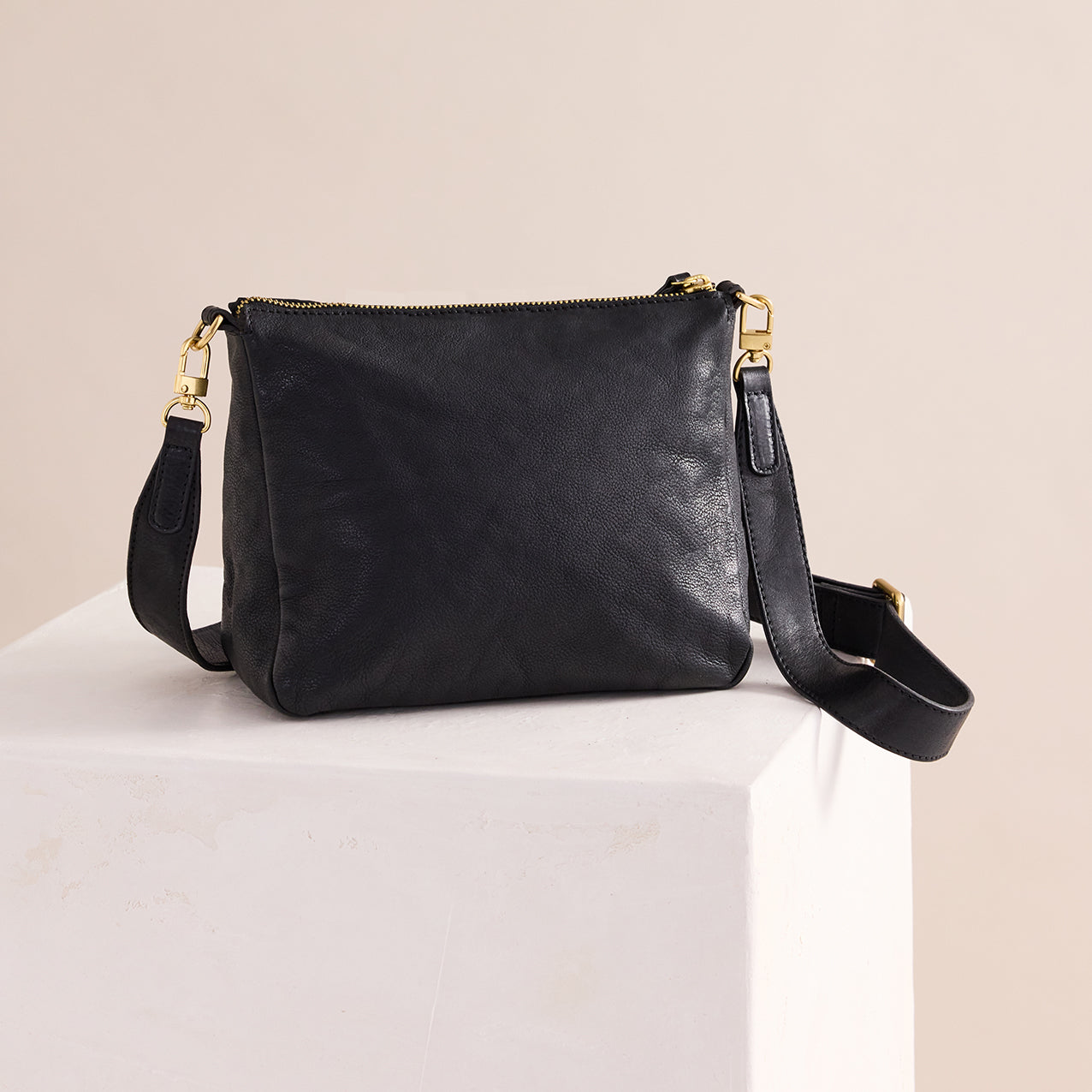 Frida Crossbody Bag Black