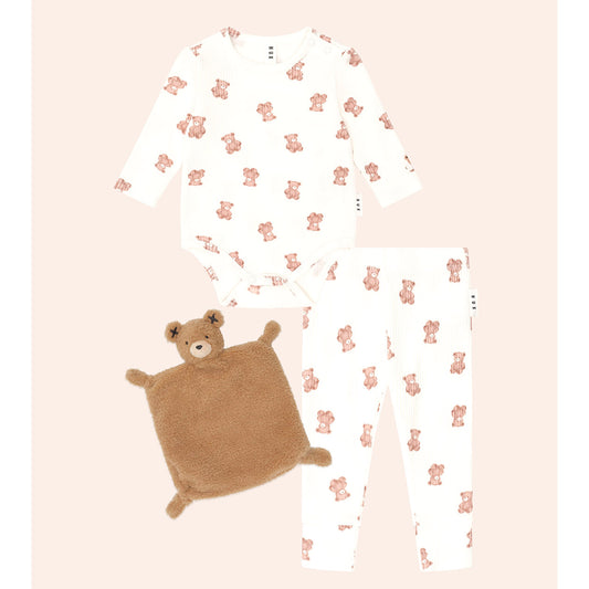 Hux Beary Snuggly 3pc Newborn Set
