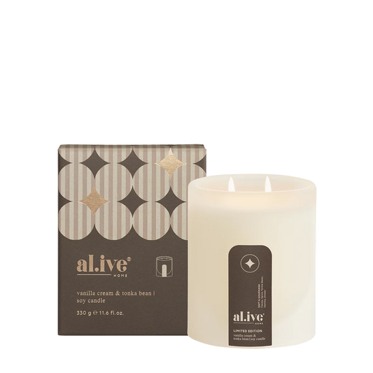 Holiday Soy Candle Vanilla Cream & Tonka Bean