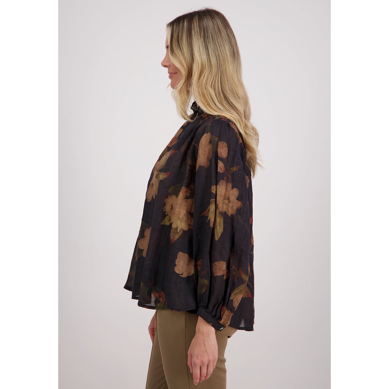 Harper Top Black Floral