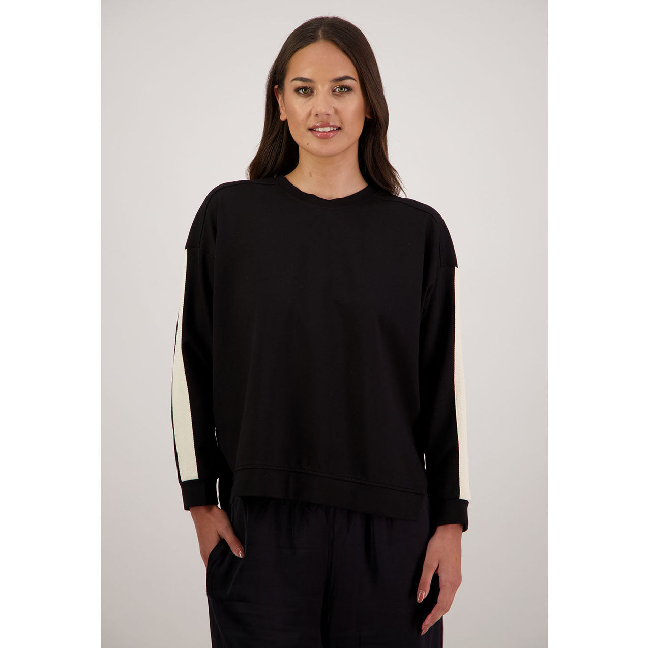 Holmes Top Black