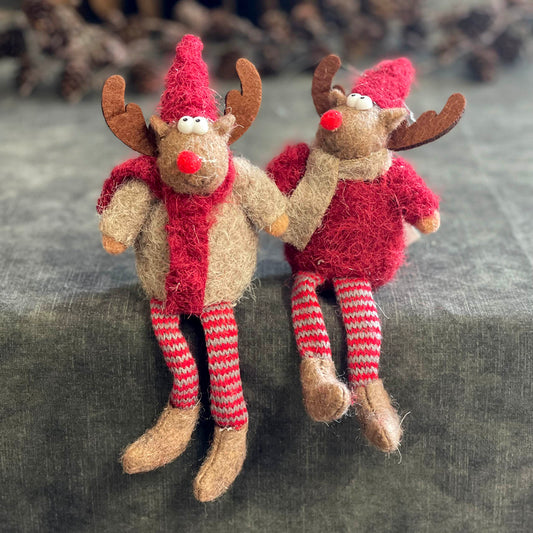 Sitting/Hanging Christmas Reindeer Decoration
