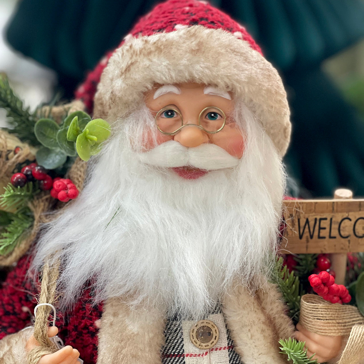 Santa w Welcome Sign