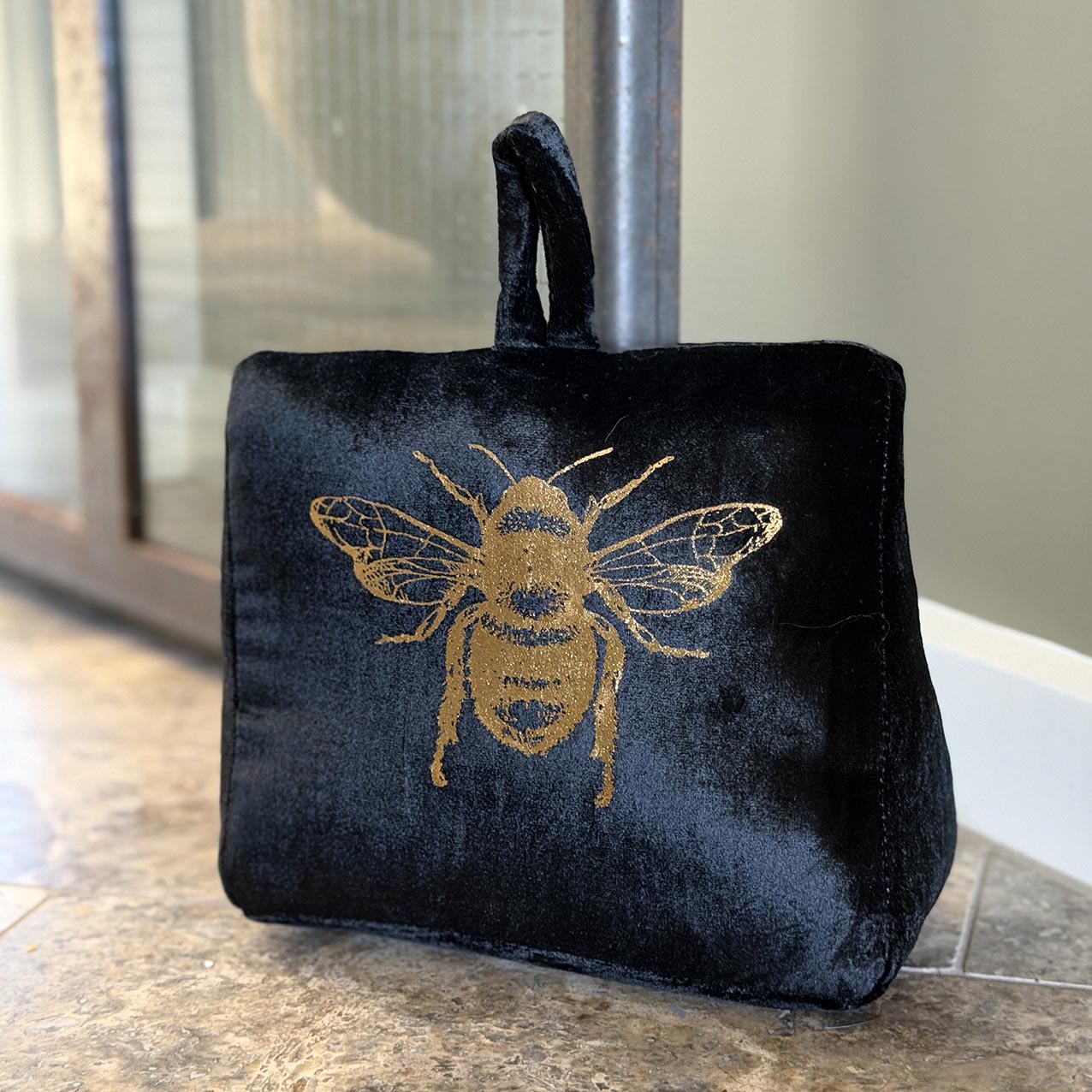 Velvet Bee Doorstop Black/Gold
