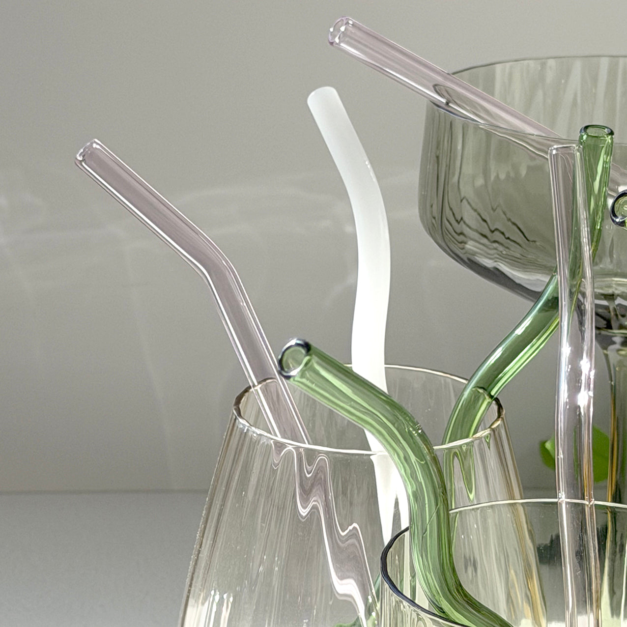 Curvy Reuseable Glass Straws Pk4 White