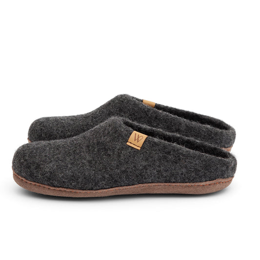 Woolfi Suffolk Slip-on Charcoal