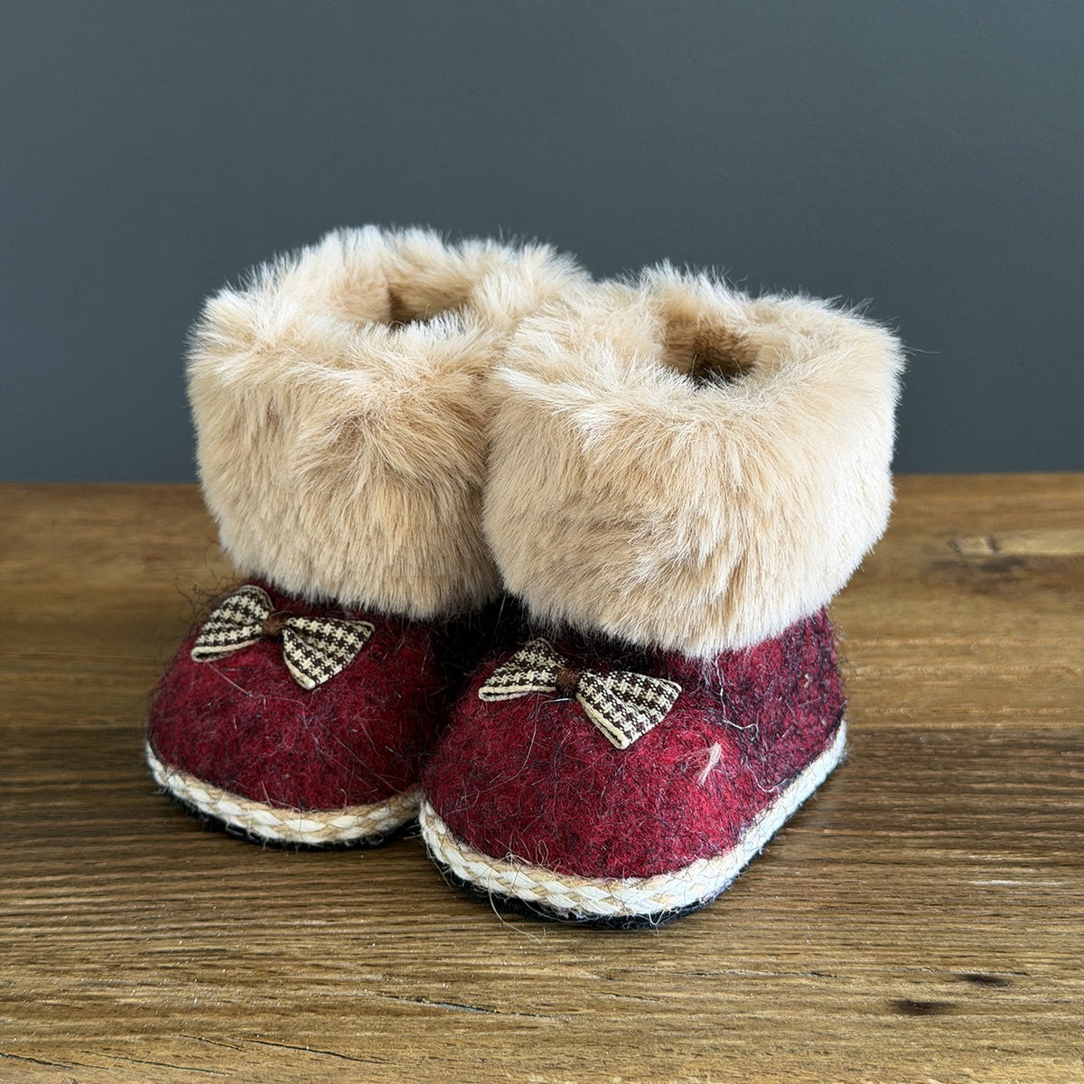 Snug Boots Mulberry