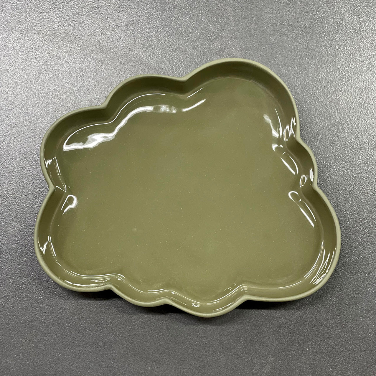 Cloud Tray Olive