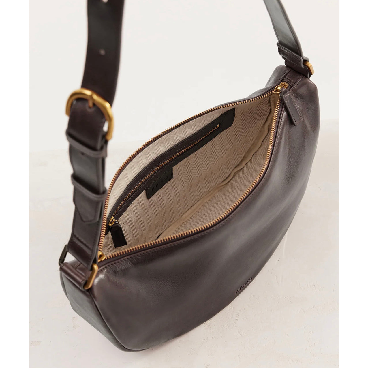 Crescent Sling Mahogany