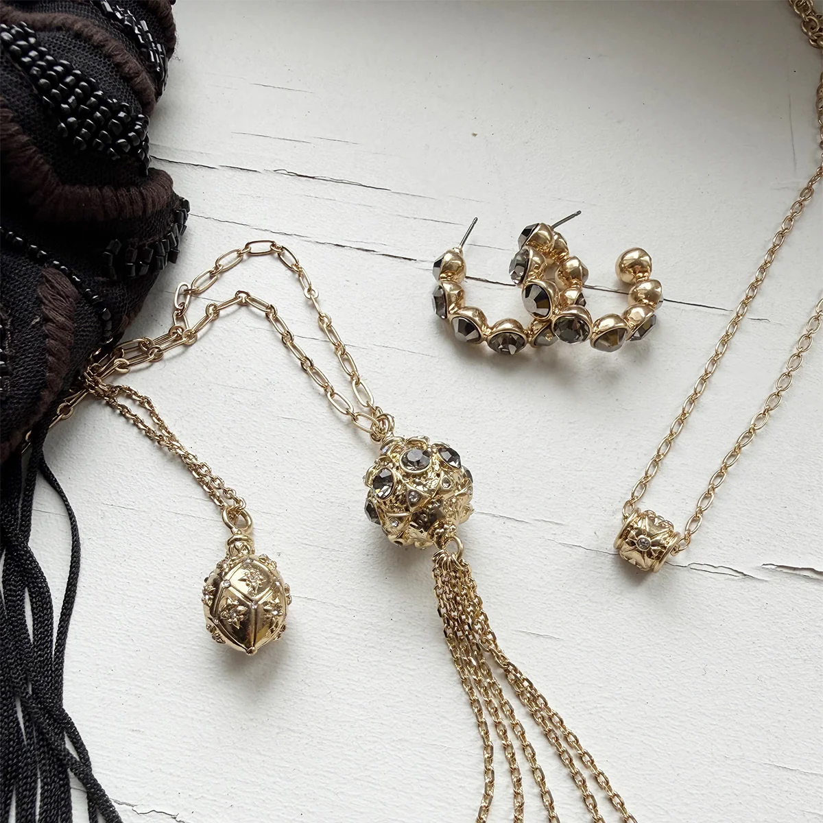 Nomad Short Gold Necklace