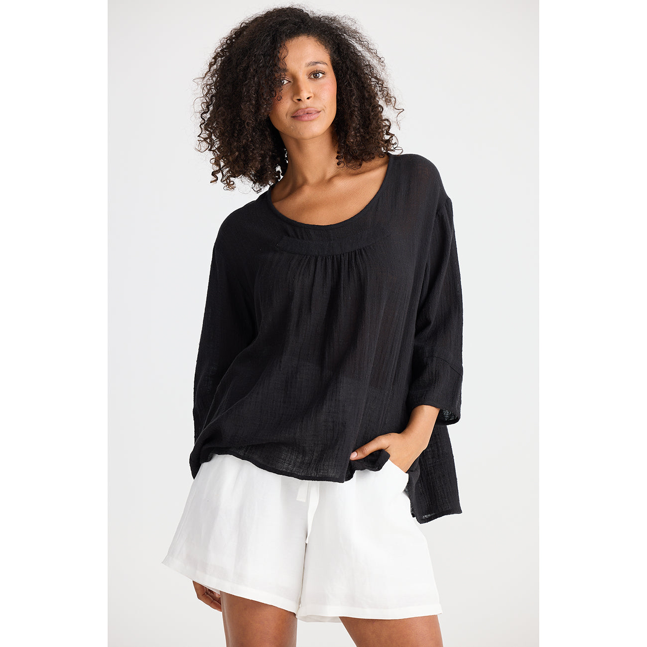 Isola Top Black