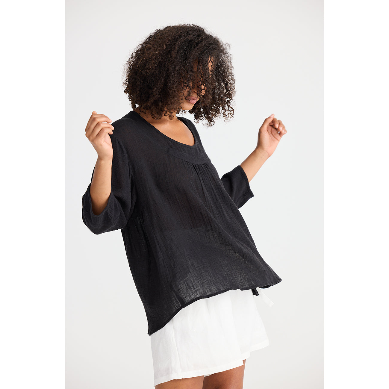 Isola Top Black