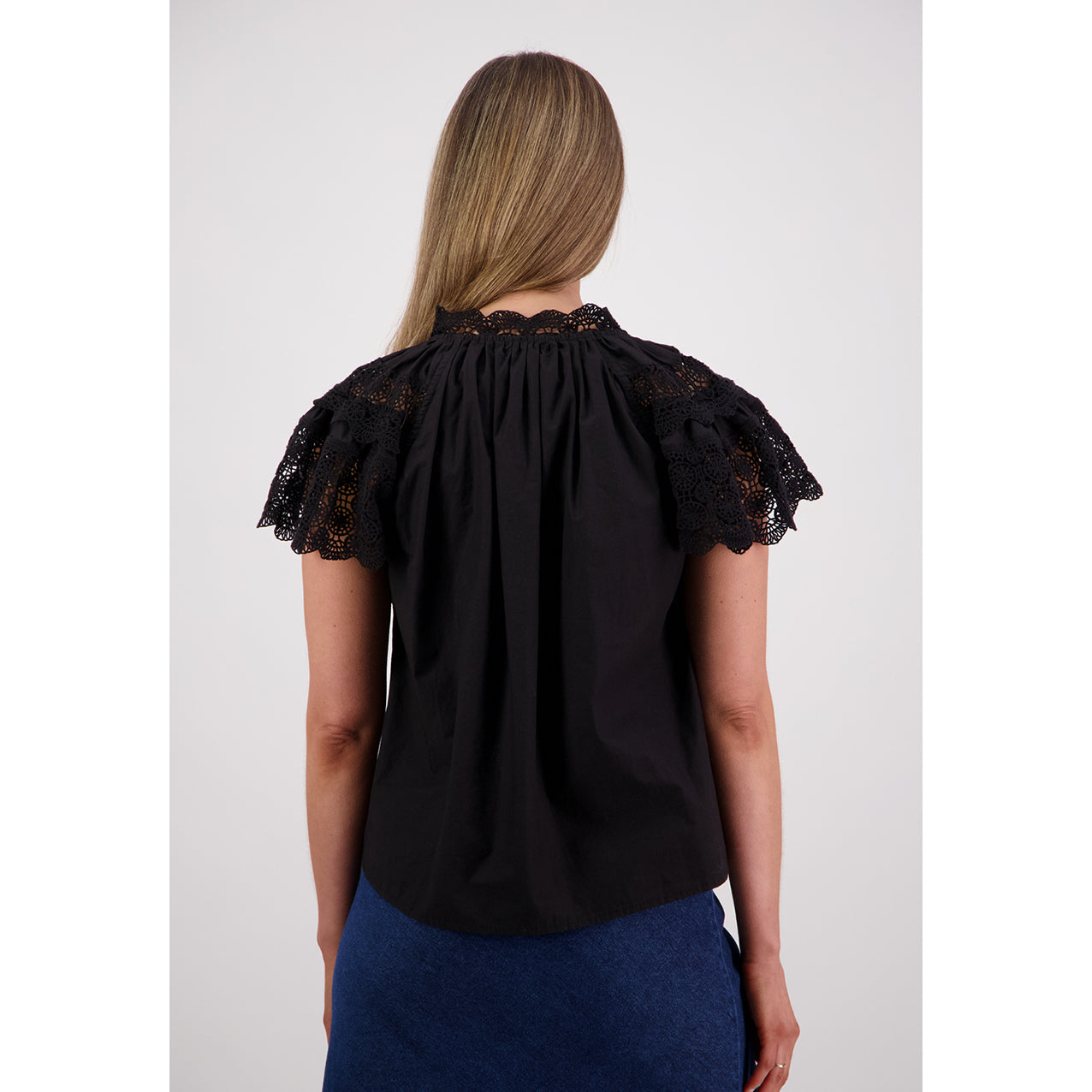 Sebbie Top Black