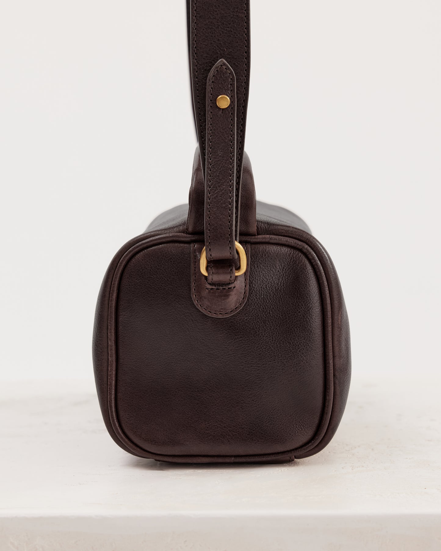 Small Bolster Bag Mahogany