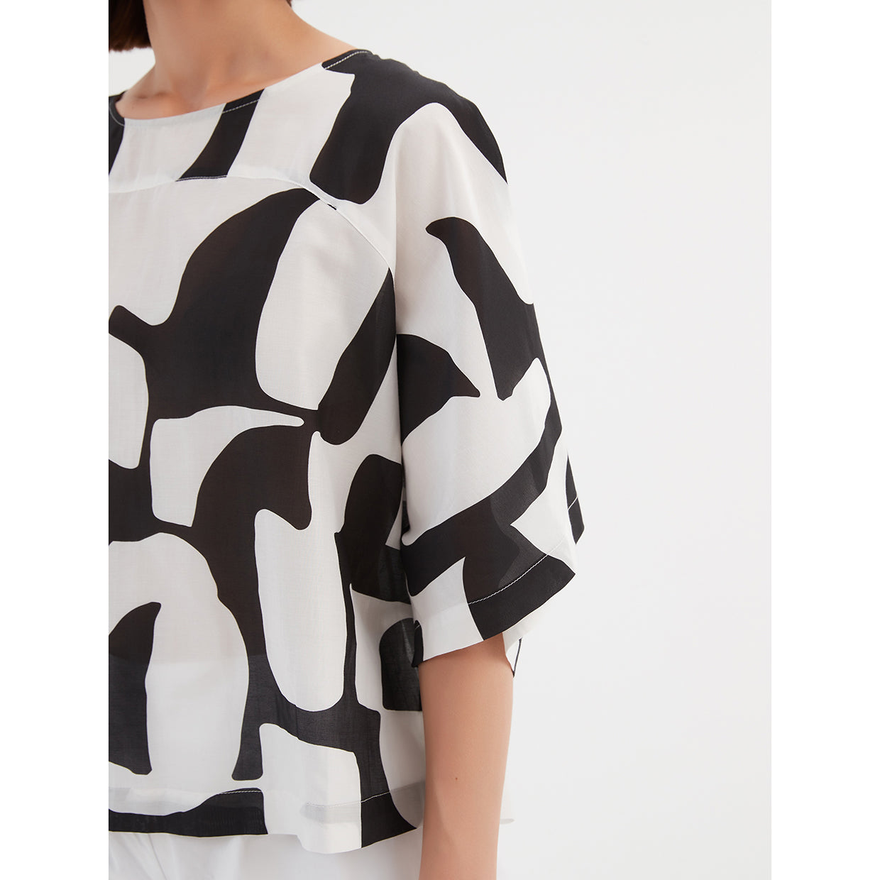 Wide Sleeve Blouse Abstract Print