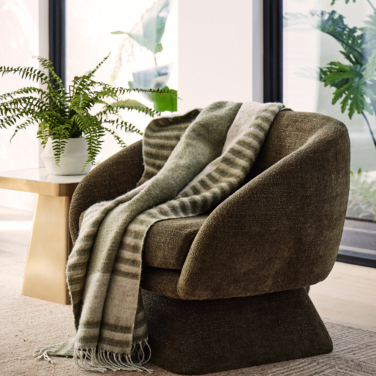 Forest Throw Brown
